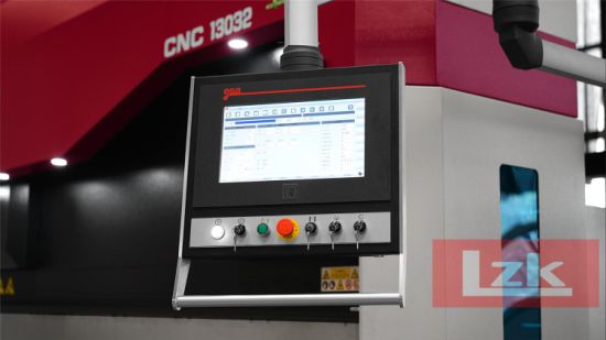 Principio de funcionamiento de la máquina dobladora CNC