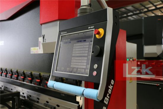 Plegadora servo de 50 toneladas x 2 metros India